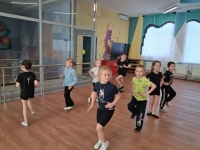 image-14-10-26-08-27-1